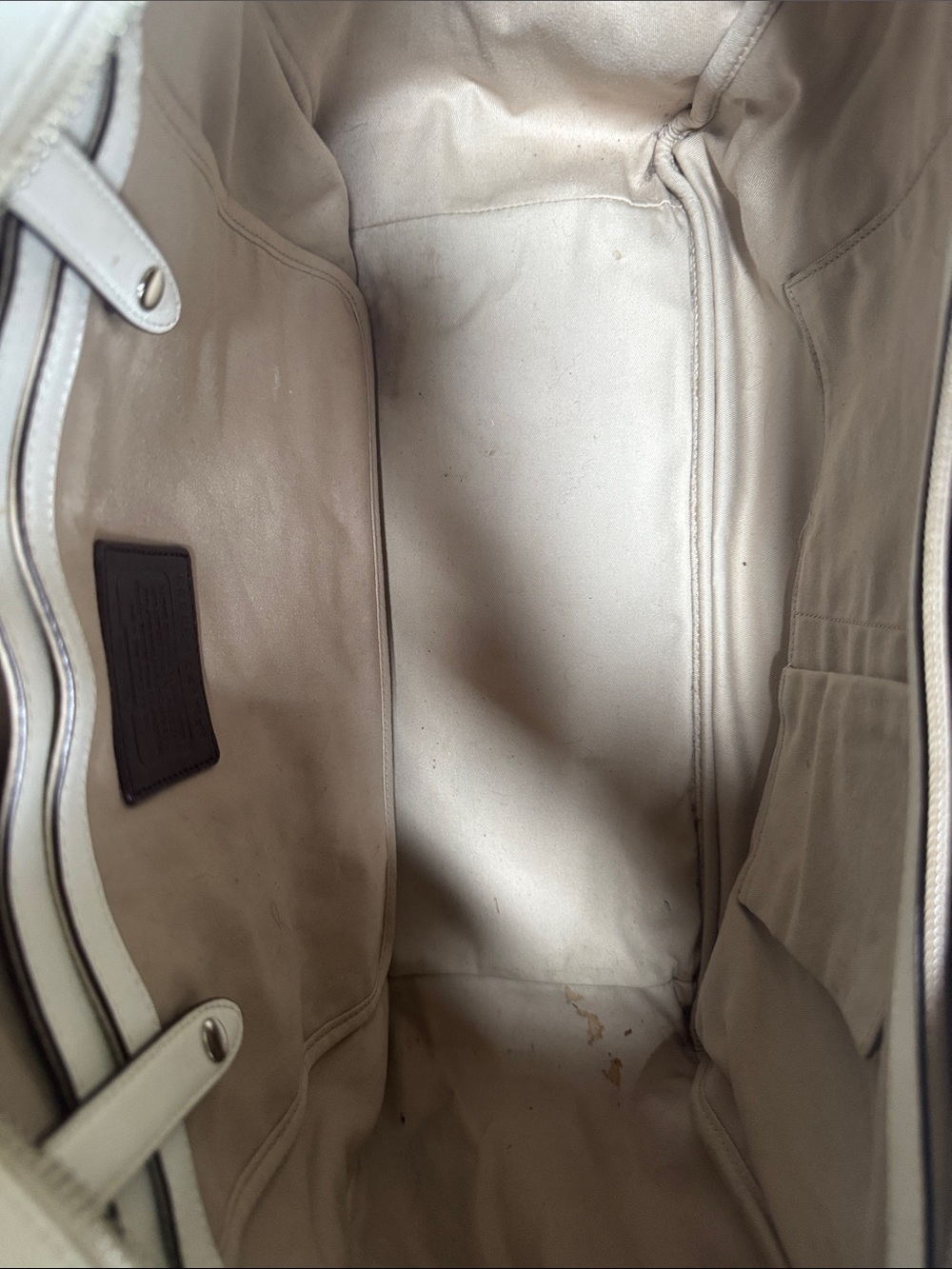 COACH White Leather Tote with Brown Trim and Straps - Picture 4 of 6